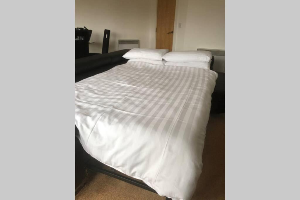 Liverpool, Superb City Centre Apartment With Parking Exterior photo