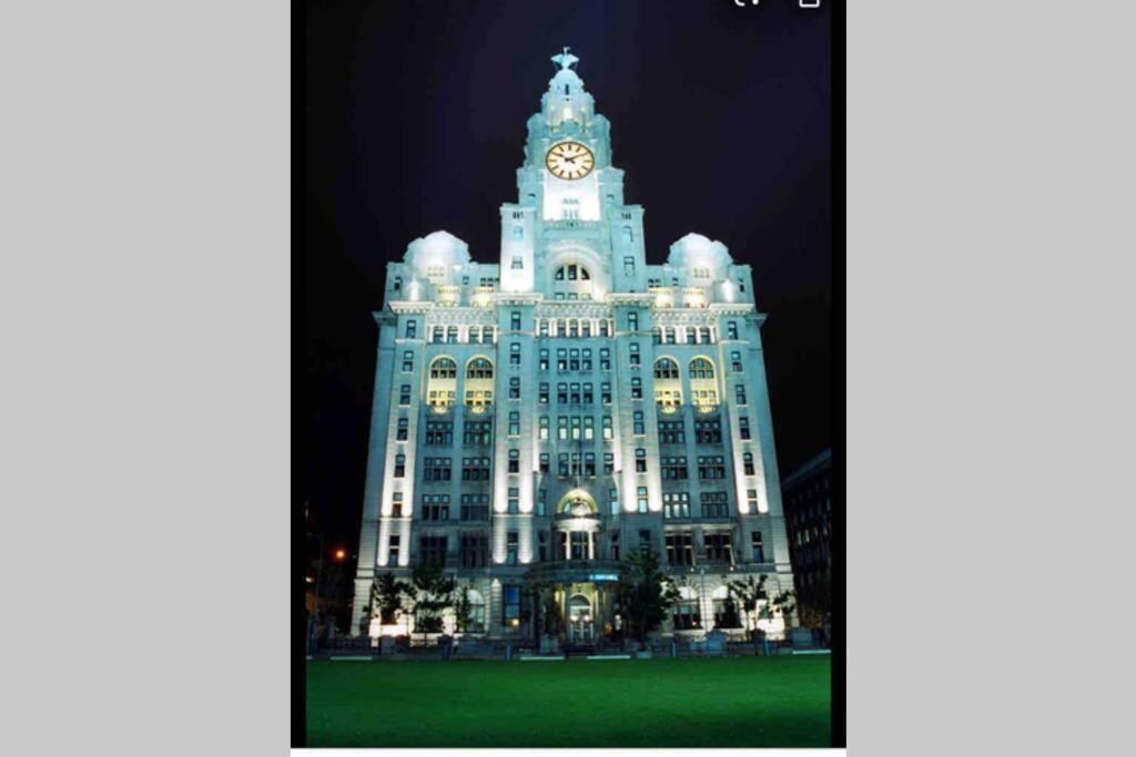 Liverpool, Superb City Centre Apartment With Parking Exterior photo
